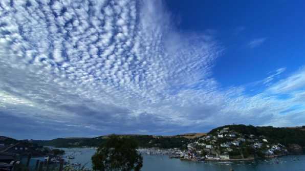 12 July 2022 - 19-44-05
We've had lots of days WACITS (without-a-cloud-in-the-sky) but some of the clouds have been pretty spectacular anyway.
---------------
General view of Kingswear